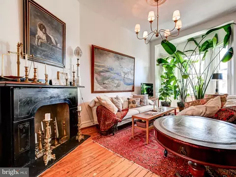 Living - 2127 E Baltimore St, Baltimore, MD 21231 photo 1 of 3