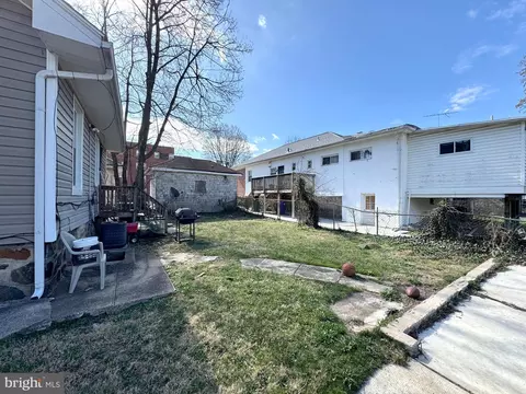 7118 Park Heights Ave, Baltimore, MD 21215 photo 17