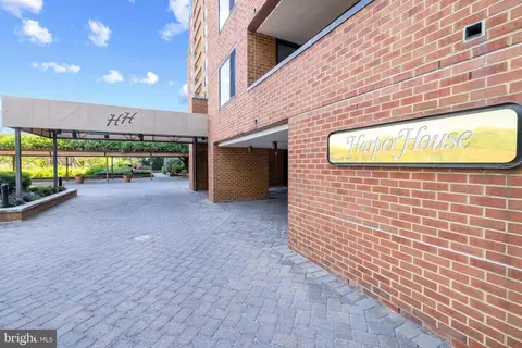 111 Hamlet Hill Rd #213, Baltimore, MD 21210