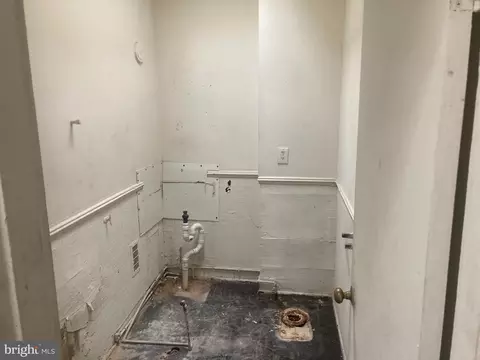 2311 E Preston St, Baltimore, MD 21213 photo 5