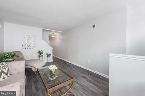 Entry Way - 1127 N Stricker St, Baltimore, MD 21217 photo 1 of 4
