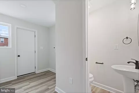 3236 Kenyon Ave, Baltimore, MD 21213 photo 15