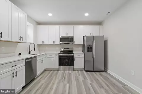 3236 Kenyon Ave, Baltimore, MD 21213 photo 12