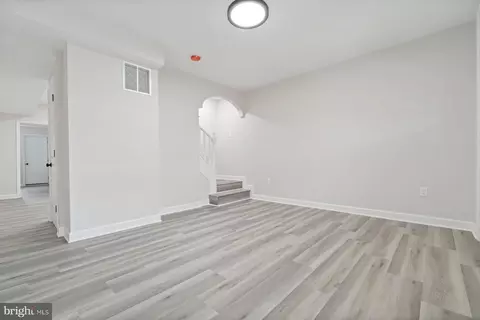 3236 Kenyon Ave, Baltimore, MD 21213 photo 9