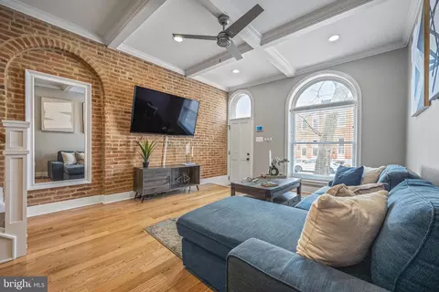 117 W Clement St, Baltimore, MD 21230 photo 8