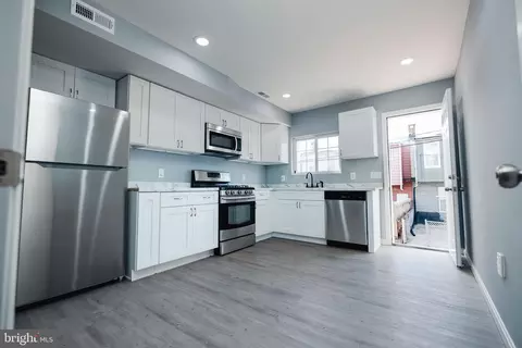 1621 Cliftview Ave, Baltimore, MD 21213 photo 5