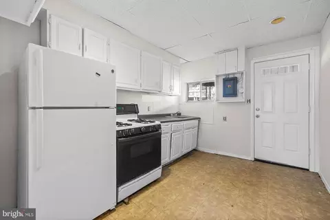 414 W 23rd St, Baltimore, MD 21211 photo 8