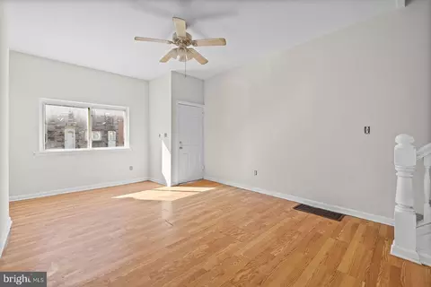 414 W 23rd St, Baltimore, MD 21211 photo 3