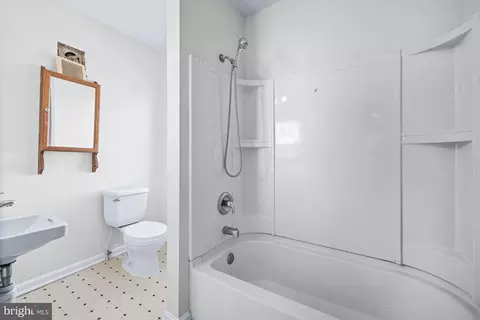 414 W 23rd St, Baltimore, MD 21211 photo 18