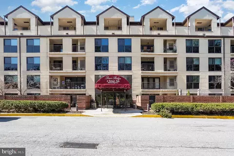 1040 Deer Ridge Dr #112, Baltimore, MD 21210