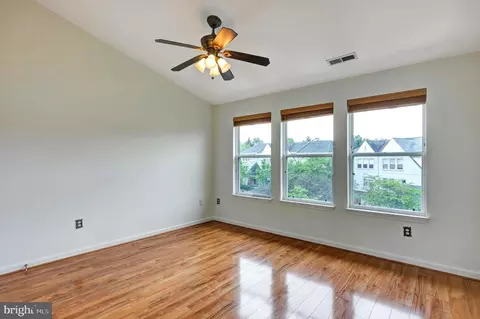 5221 Tabard Ct, Baltimore, MD 21212 photo 8