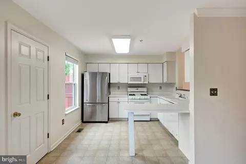 5221 Tabard Ct, Baltimore, MD 21212 photo 16