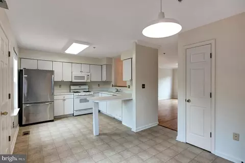 5221 Tabard Ct, Baltimore, MD 21212 photo 15