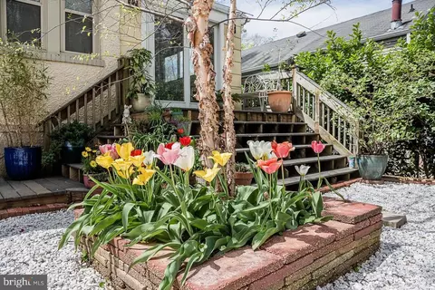 Exterior - 2244 Crest Rd, Baltimore, MD 21209 photo 9 of 17
