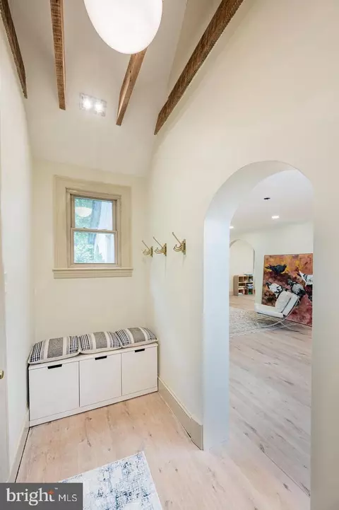 Entry Way - 2244 Crest Rd, Baltimore, MD 21209 photo 1 of 7