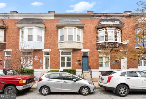 328 E Lorraine Ave, Baltimore, MD 21218 photo 2
