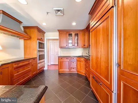 10 E Lee St #2609, Baltimore, MD 21202 photo 7