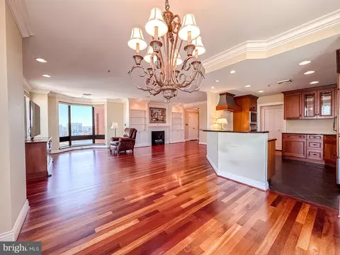 10 E Lee St #2609, Baltimore, MD 21202