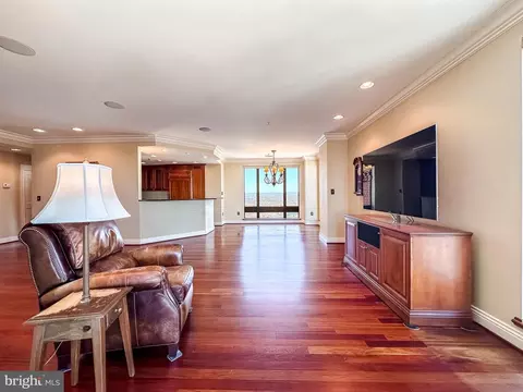 10 E Lee St #2609, Baltimore, MD 21202 photo 4