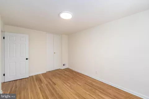 Bedroom - 5910 Laclede Rd, Baltimore, MD 21206 photo 6 of 8