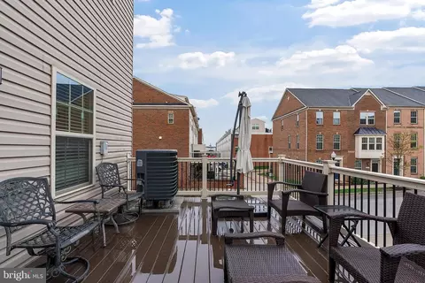 Exterior - 834 Oldham St, Baltimore, MD 21224 photo 5 of 8
