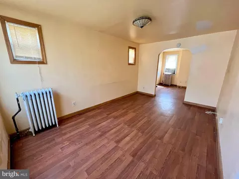 Living - 43 Talbott St, Baltimore, MD 21225 photo 1 of 3