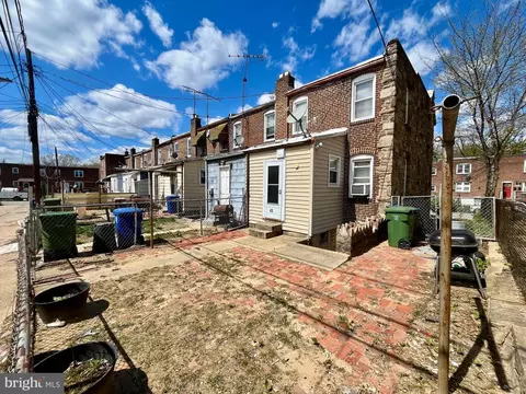 Exterior - 43 Talbott St, Baltimore, MD 21225 photo 2 of 3