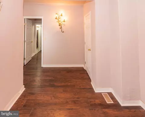 Entry Way - 222 S Gilmor St, Baltimore, MD 21223 photo 3 of 3