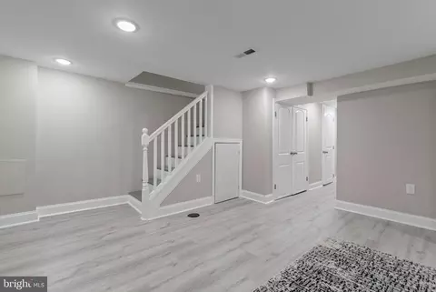 Entry Way - 1641 Northwick Rd, Baltimore, MD 21218 photo 5 of 6