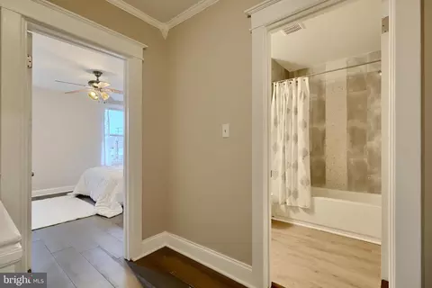 Entry Way - 809 Oldham St S, Baltimore, MD 21224 photo 6 of 7