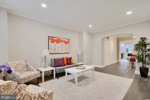 Living - 809 Oldham St S, Baltimore, MD 21224 photo 1 of 2