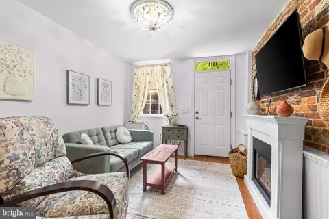 Living - 1812 Lancaster St, Baltimore, MD 21231 photo 1 of 1