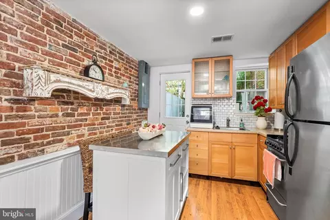 Kitchen - 1812 Lancaster St, Baltimore, MD 21231 photo 2 of 4