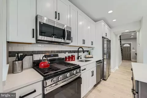 Kitchen - 109 Denison St, Baltimore, MD 21229 photo 1 of 6