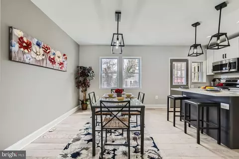 Dining - 109 Denison St, Baltimore, MD 21229 photo 2 of 2