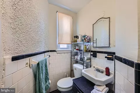 Bath - 147 Denison St, Baltimore, MD 21229 photo 5 of 7