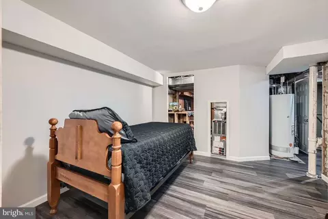 Bedroom - 147 Denison St, Baltimore, MD 21229 photo 3 of 3