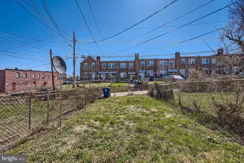 Exterior - 147 Denison St, Baltimore, MD 21229 photo 3 of 3