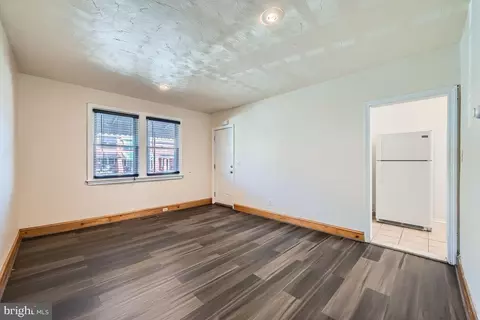 Living - 147 Denison St, Baltimore, MD 21229 photo 1 of 3