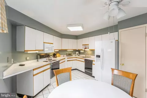 3041 Fallstaff Rd #502D, Baltimore, MD 21209 photo 22