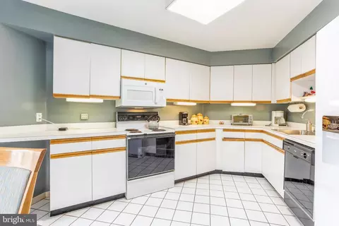 3041 Fallstaff Rd #502D, Baltimore, MD 21209 photo 20