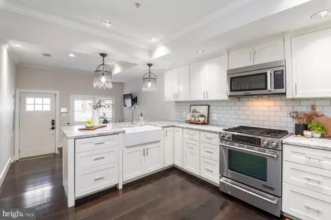 Kitchen - 1237 William St, Baltimore, MD 21230 photo 2 of 2