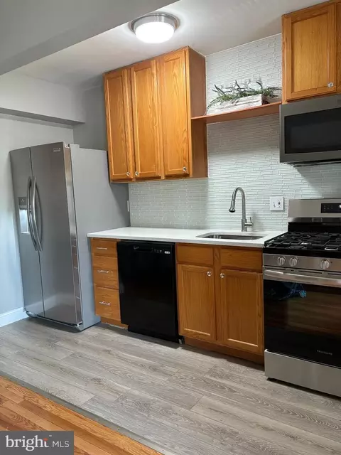 Kitchen - 3541 Benzinger Rd, Baltimore, MD 21229 photo 1 of 6