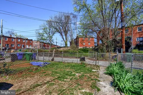 4110 Glenhunt Rd, Baltimore, MD 21229 photo 26