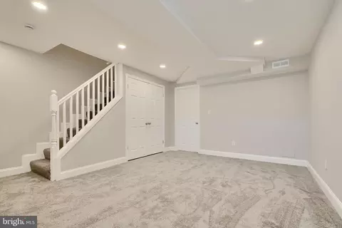 4110 Glenhunt Rd, Baltimore, MD 21229 photo 16