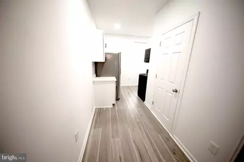 Entry Way - 2325 E Preston St, Baltimore, MD 21213 photo 6 of 8
