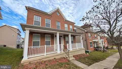 5502 Frankford Estates Dr, Baltimore, MD 21206