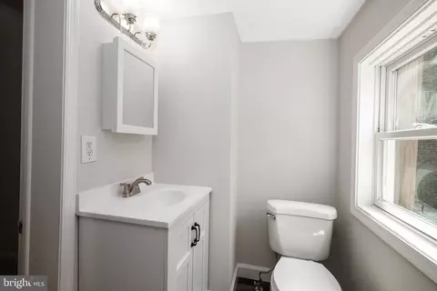 139 E West St, Baltimore, MD 21230 photo 22