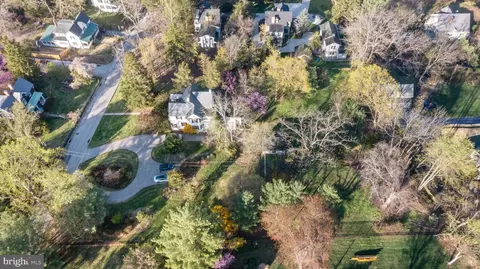 View/Area - 1807 Kenway Rd, Baltimore, MD 21209 photo 1 of 6