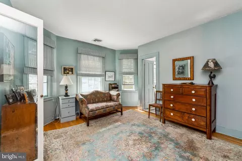 Bedroom - 1807 Kenway Rd, Baltimore, MD 21209 photo 4 of 8